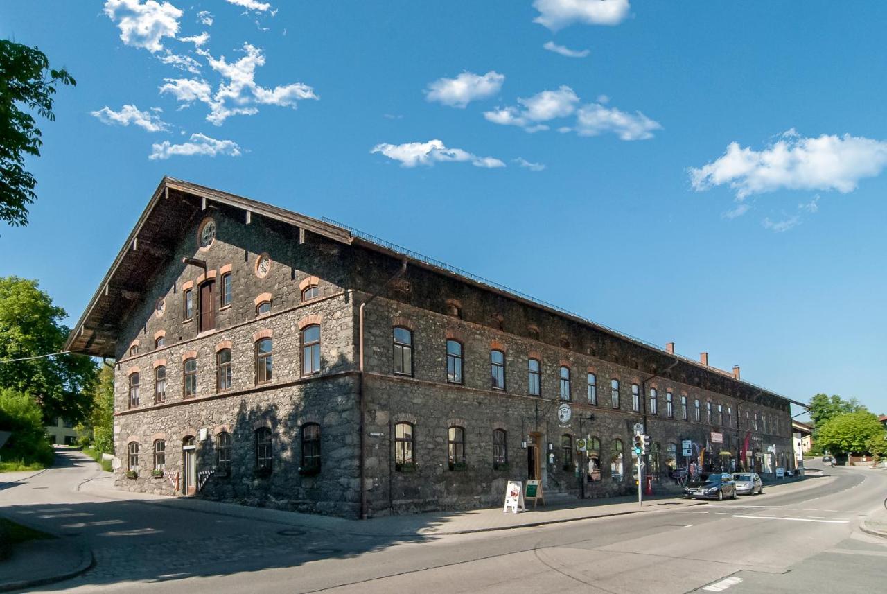 Kleinkunstbuehne Zur Post Beim John In Obing Hotell Exteriör bild